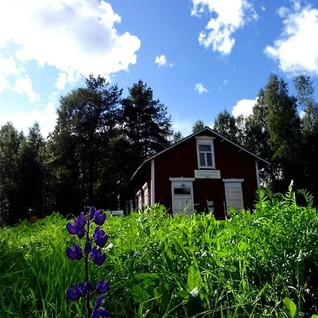 Savikon Kartano Bed and breakfast