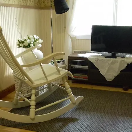 Bed & Breakfast Savikon Kartano