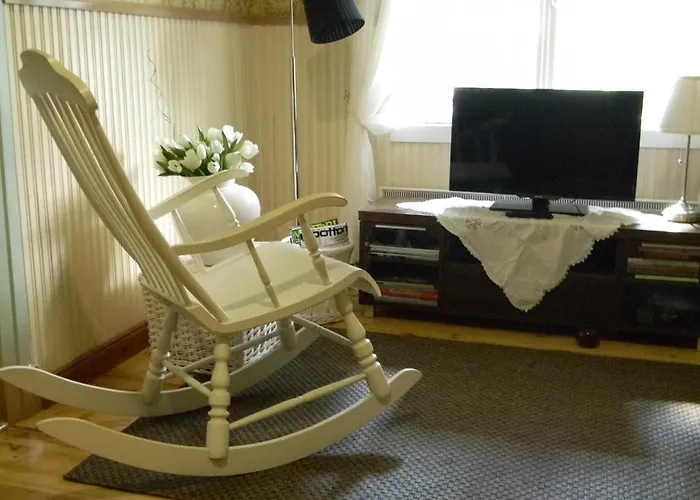 Bed & Breakfast Savikon Kartano